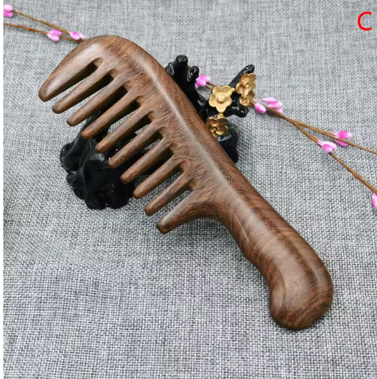 Peigne Large en Bois Naturel – Démêlage Doux & Soin du Cuir Chevelu