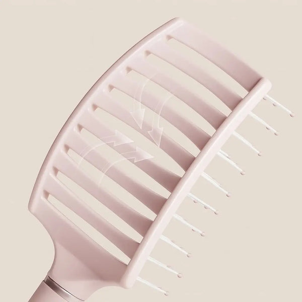 Anti static brush with vented airflow design for faster blow drying